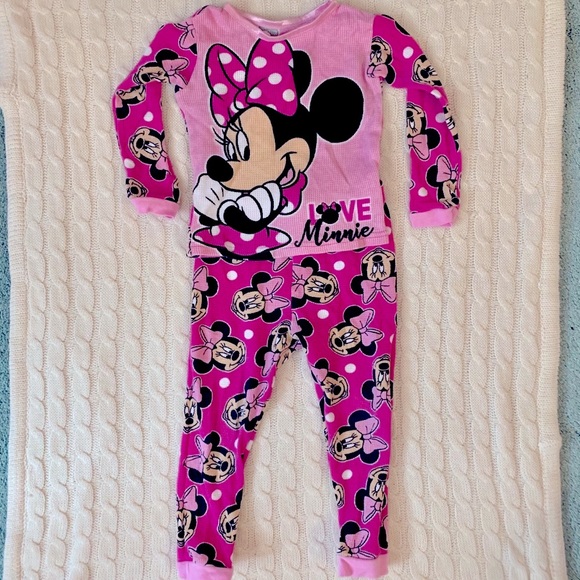 2/$10 Minnie Mouse pajamas - Picture 1 of 6
